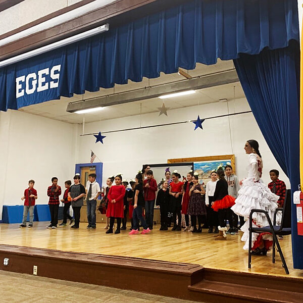 EmiArteFlamenco Academy and youth performers.